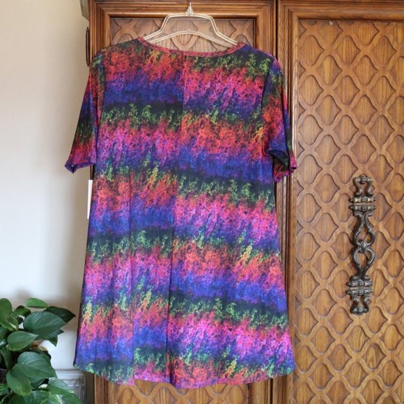 LuLaRoe Perfect Tee NWT! - Multicolor, Size XS - Picture 3 of 15